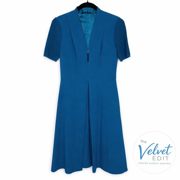 T Tahari Dresses & Skirts - Tahari Tailored Zip-Front Blue Dress | Size 4 | Work to Cocktail